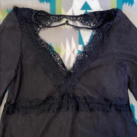 Idyllwind cutout/lace top - Picture 2 of 3